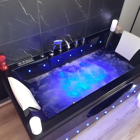 Grand Studio Biscarrosse Plage Une Nuit A 2 Avec Sauna Luxe, Balneo, Ocean Rien Que Pour Vous Exterior photo